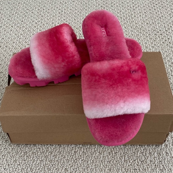 UGG Shoes - UGG Cozette Pink Gradient Slippers